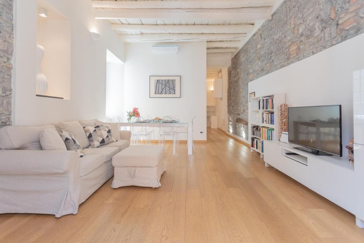 Wine Not Apartment In Como City Centre Εξωτερικό φωτογραφία